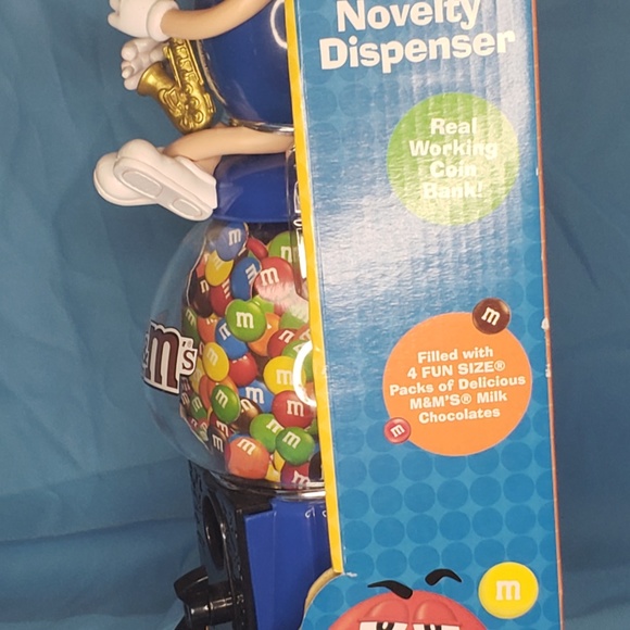 M&M's Candy Novelty Dispenser - Picture 5 of 9